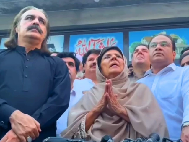k p chief minister ali amin gandapur and pti founder s sister aleema khanum speak to media outside adiala jail on monday photo pti facebook official