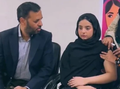 minister vaccinates daughter against hpv minister vaccinates daughter against hpv
