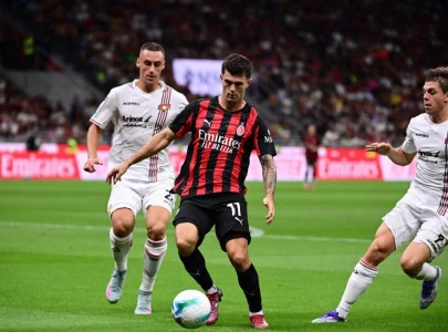 juventus top in italy with verona draw as milan cruise juventus top in italy with verona draw as milan cruise