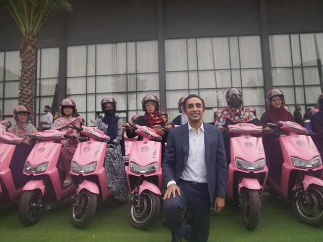 pink scooty scheme a government initiative in sindh that provides free electric scooters to women
