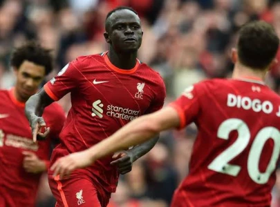 red hot liverpool face palace test as arsenal try to keep pace red hot liverpool face palace test as arsenal try to keep pace
