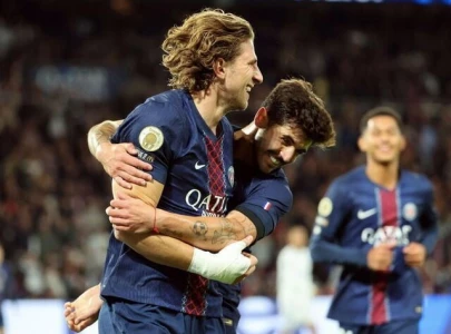 injury hit psg reclaim ligue 1 top spot ahead of barcelona clash injury hit psg reclaim ligue 1 top spot ahead of barcelona clash