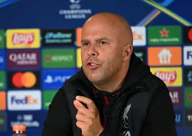 slot challenges liverpool players to give their all against galatasaray slot challenges liverpool players to give their all against galatasaray