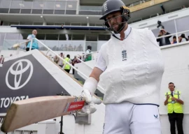 england bowler woakes retires from international cricket