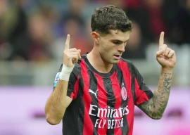 ac milan beat champions napoli to make serie a title statement ac milan beat champions napoli to make serie a title statement