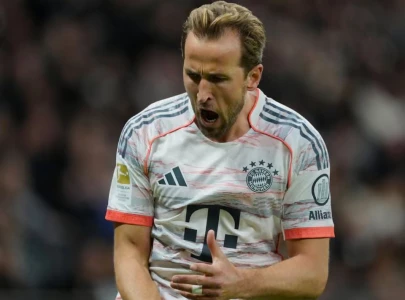 diaz dazzles early and kane strikes again as bayern beat frankfurt diaz dazzles early and kane strikes again as bayern beat frankfurt