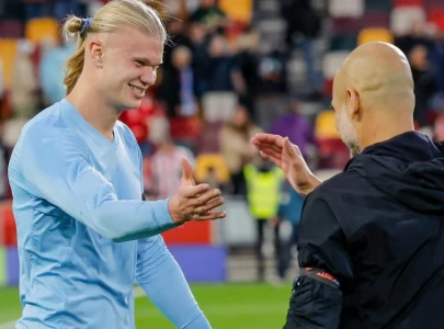 haaland extends hot streak as man city sink brentford haaland extends hot streak as man city sink brentford