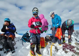 pakistani climbers amina siddiqa summit nepal s yalung ri pakistani climbers amina siddiqa summit nepal s yalung ri