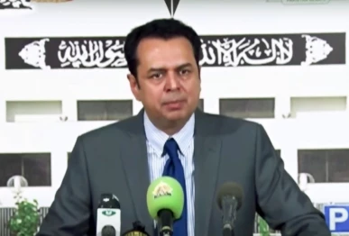 minister of state for interior talal chaudhry speaking to reporters outside parliament house in islamabad on october 9 2025 screengrab