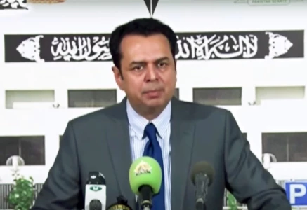 political bribery talal chaudhry slams pti over law granting perks to lawmakers in k p political bribery talal chaudhry slams pti over law granting perks to lawmakers in k p