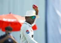 noman ali struck twice to keep pakistan alive in the first test photo shafik malik