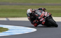 bezzecchi shatters lap record to top australian motogp practice bezzecchi shatters lap record to top australian motogp practice