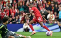 man utd stretch liverpool losing streak to four games man utd stretch liverpool losing streak to four games