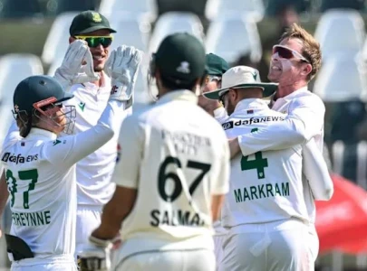 harmer stars as south africa beat pakistan to draw series harmer stars as south africa beat pakistan to draw series