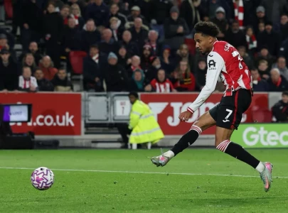 liverpool suffer fourth consecutive premier league defeat at brentford liverpool suffer fourth consecutive premier league defeat at brentford