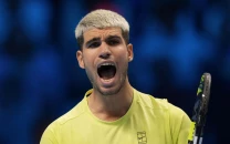 alcaraz fights back to beat fritz at atp finals alcaraz fights back to beat fritz at atp finals