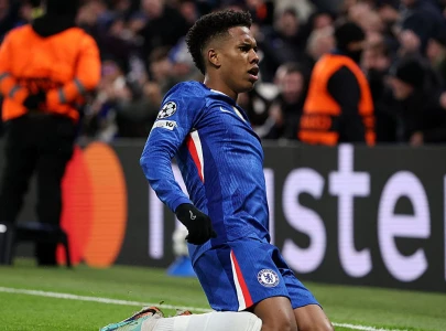 estevao dazzles for rampant chelsea as 10 man barcelona fold estevao dazzles for rampant chelsea as 10 man barcelona fold