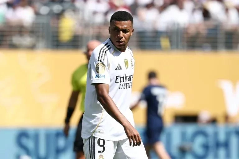 the hearing is related to the beginning of the dispute in september 2024 when kylian mbappe who left for real madrid on a free transfer claimed 55 million euros from paris saint germain in unpaid wages and bonuses photo afp