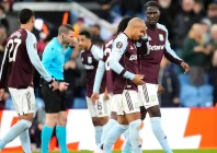 donyell malen scored twice as aston villa beat young boys 2 1 in a europa league tie marred by crowd trouble on thursday photo afp