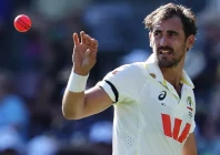 australian pacer mitchell starc in action during the second ashes test against england at the gabba in brisbane on december 4 2025 photo reuters