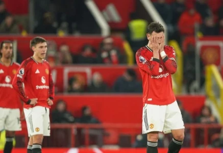 man united wastes chance to reach premier league top 5 in 1 1 draw with west ham photo afp