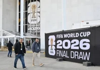 the ceremony at the kennedy center starts at 1700 gmt and reaches far beyond football with several of the biggest stars in the american sporting world participating while trump takes centre stage photo afp