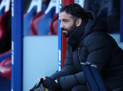 amorim accepts criticism from ex players