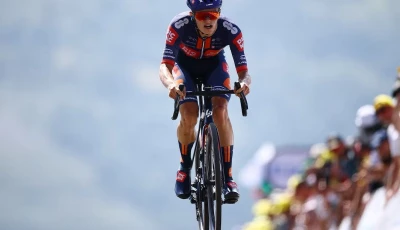 team picnic postnl s oscar onley crosses the finish line after stage 13 photo reuters