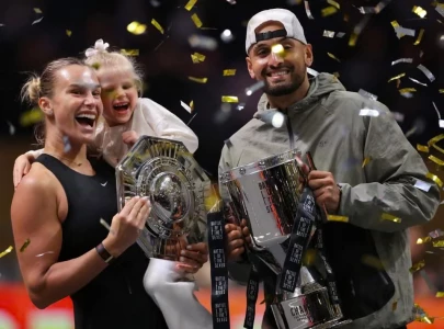 kyrgios beats sabalenka in battle of the sexes
