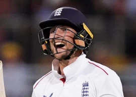 root says silly to change england management after ashes loss root says silly to change england management after ashes loss