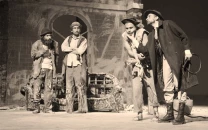 waiting for godot presented in urdu