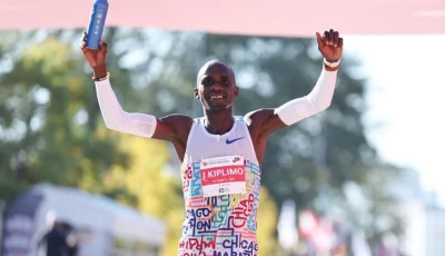 jacob kiplimo won his third consecutive men s world cross country title photo afp
