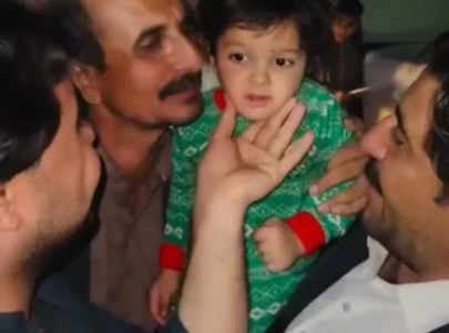 three year old kidnapped from park in karachi rescued three year old kidnapped from park in karachi rescued