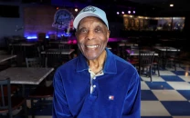 buddy guy reflects on his blues legacy as sinners takes center stage at oscars