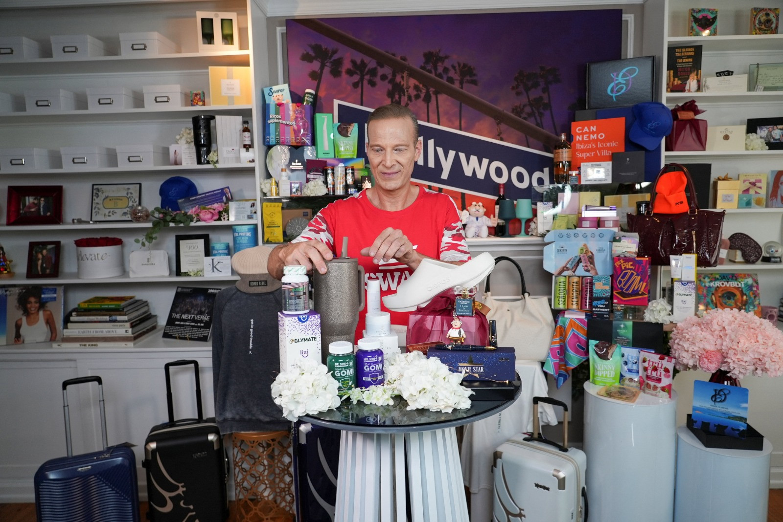Oscar nominees receive gift bags valued at $350,000 featuring luxury items and vacations