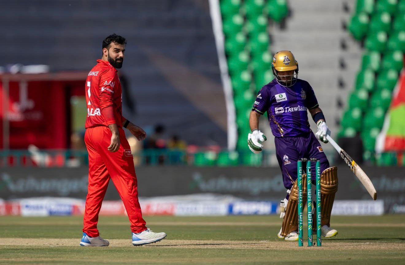 Minhas, Shadab steer Islamabad United to eight-wicket win over Quetta Gladiators