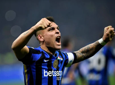 inter close in on serie a title inter close in on serie a title