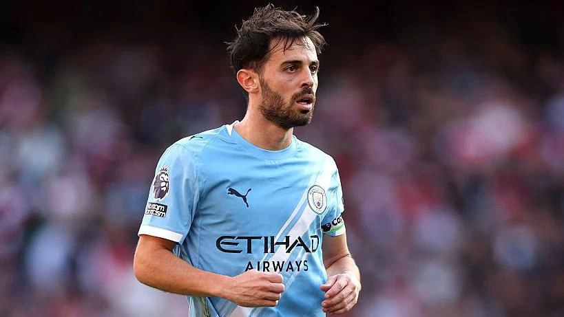 silva to exit man city