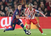 atletico madrid beat 10 man barcelona 2 0 in a tense champions league quarter final first leg at camp nou photo afp file
