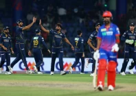 gujarat survive final over chaos