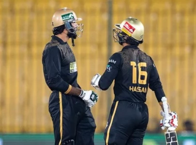 kingsmen edge karachi kings in psl
