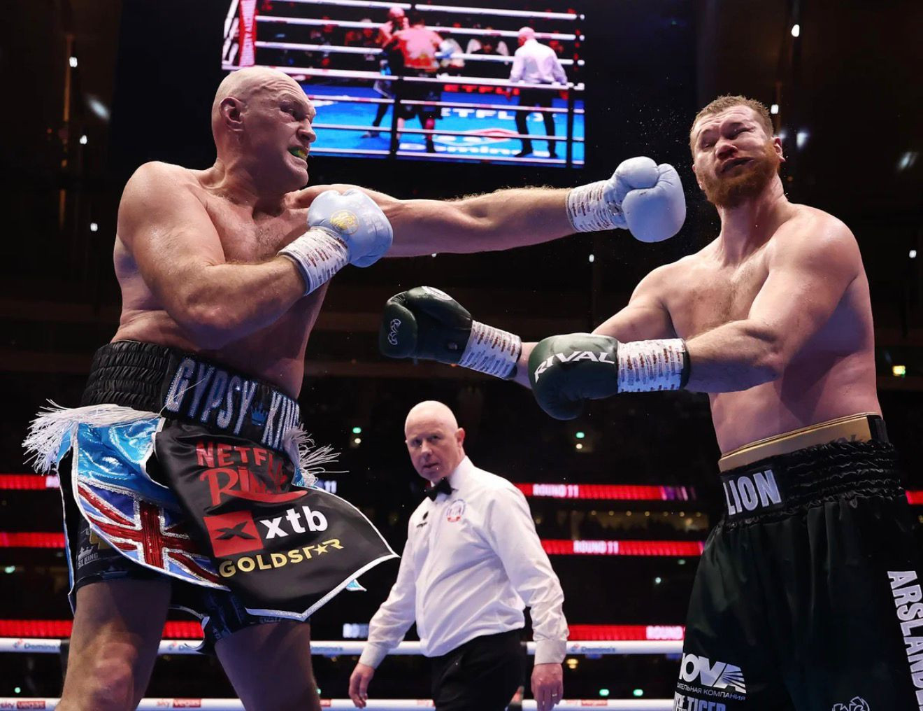 Tyson Fury beats Arslanbek Makhmudov and calls out Anthony Joshua