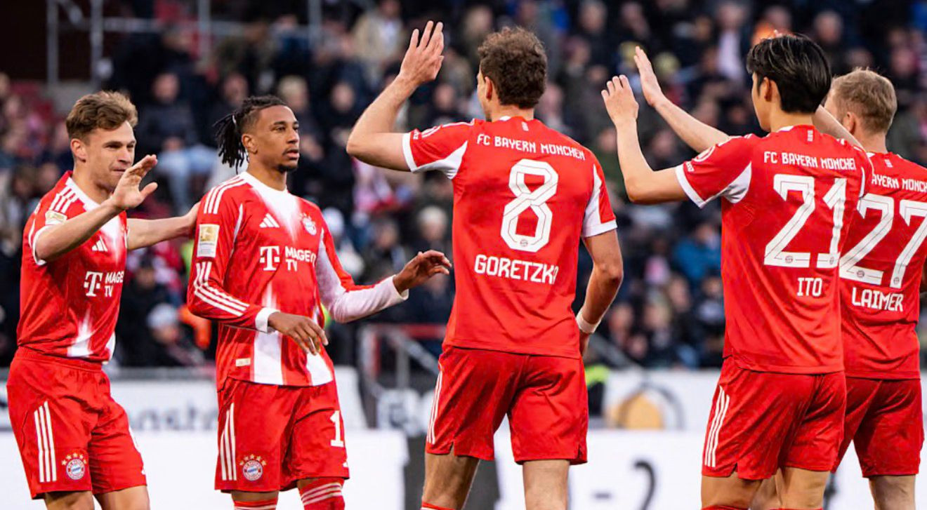 Bayern move closer to Bundesliga title with record-breaking win