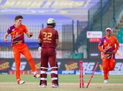 kingsmen extend winning streak in psl