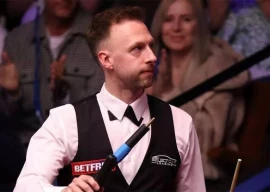 iranian player hossein vafaei begins his campaign at the snooker world championship photo afp