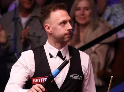 iran s vafaei takes on the world