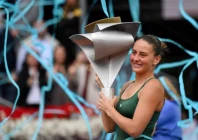 marta kostyuk celebrates her maiden wta 1000 title in madrid after defeating mirra andreeva in the final photo afp file