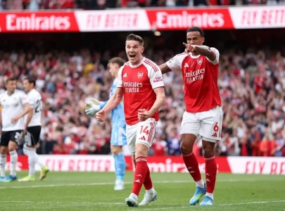 arsenal go six points clear of man city