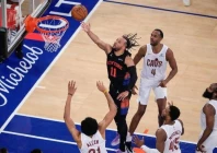 knicks past cavs for 2 0 nba east lead knicks past cavs for 2 0 nba east lead