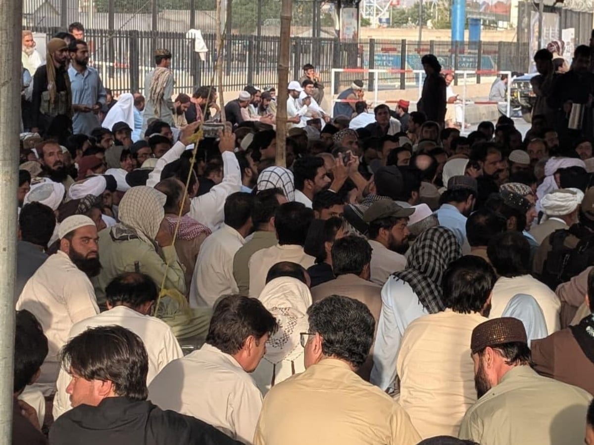 Quetta protesters block Airport Road after deadly Hanna Urak clash kills  four